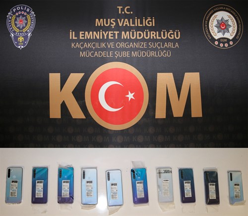 Cep Telefonu Kaçakçılığı yapan şahıslara yönelik operasyon